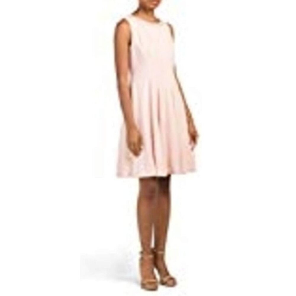 Sandra Darren Dress 12 Peach Pearl Stretch Career Church Party Washable NWT